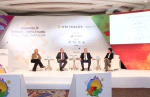 Yaşanabilir Şehirler Sempozyumu belediye başkanlarının ve bakanlıklardan yetkililerin katılımı ile gerçekleşti