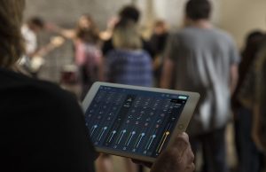 ISE 2017: Harman Connected PA sistemini Avrupa’da piyasaya sürdü