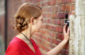 Akıllı Zil ile kapınızı kimin çaldığını evde yokken bile görebilirsiniz