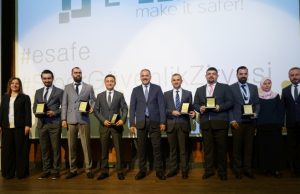 e-Safe Siber Güvenlik Zirvesinde siber güvenlik konusunda önleyici tedbirler masaya yatırıldı.