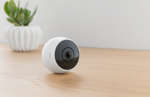 Logitech’ten hava koşullarına dayanıklı ev güvenlik kamerası