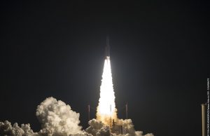 Eutelsat 172B uydusu uzaya fırlatıldı