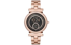 Michael Kors akıllı saatlerinde ışıltı ve teknoloji bir arada