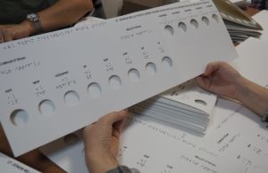 Görme engelliler 24 Haziran’da tek başlarına oy kullanabilecek Görme engelliler, 24 Haziran, oy kullanmak