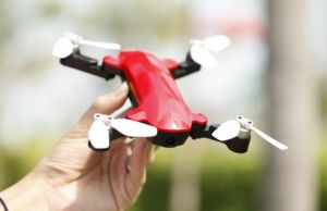 Dünyaca ünlü drone markası Simtoo çok yakında Türkiye’de Vivo drone uçurabilen telefon