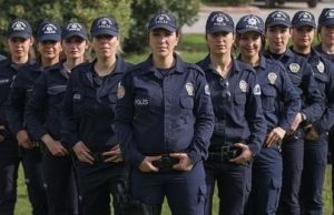 İnternette en fazla kadın polis arandı kadın polis