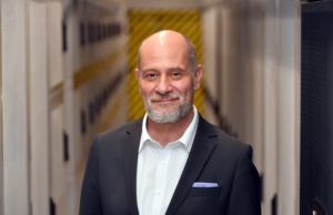 Yerli veri merkezleri : Küresel veri akışı, yarattığı ekonomiden pay almanın anahtarı Veri merkezi, yerli veri merkezleri, Radore, Radore Veri merkezi Radore Veri Merkezi, Genel Müdür, Barbaros Özdemir