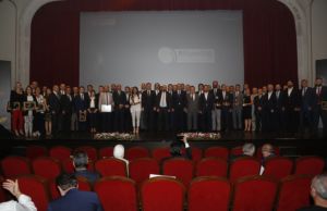 İlk 500 Bilişim Şirketi Araştırması sonuçlandı Bilişim 500 Ödül Töreni Final Toplu Fotoğraf_K