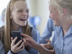 Siber zorbalık : Ebeveynlerin internetteki korkusu Siber zorbalık