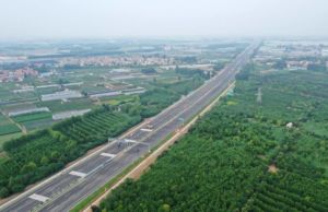 Sürücüsüz araçlar için akıllı yol tamam