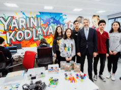 Türkiye Vodafone Vakfı yapay zeka eğitimi verecek! Türkiye Vodafone Vakfı