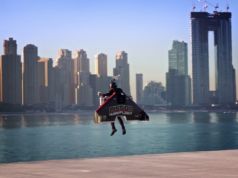 Jetpack pilotu Vince Reffet Dubai’de yeni rekor kırdı! Jetpack pilotu Vince Reffet