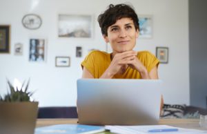 Uzaktan çalışma deneyimi şirketlere nasıl yansıyacak? Çalışırken bunu yaparsanız tazminatsız