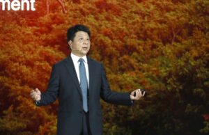 HUAWEI CEO ‘sundan ABD Yaptırımlarına Karşı Açıklama: Hayatta kaldık ve ilerlemeye devam ediyoruz