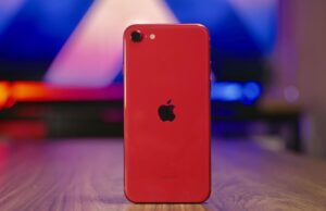 Samsung ve Apple Anlaşmazlığı Büyüyor: iPhone SE 4’ün Geleceği Tehlikede Samsung ve Apple anlaşmazlığı