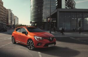 Türkiye’de Yılın Otomobili Yeni Renault Clio seçildi! İkinci el araçlara