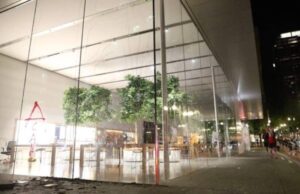 Türkiye’nin En Büyük Apple Store’u Kesinleşti: 4 Katlı Olacak Apple çalışanları isyan