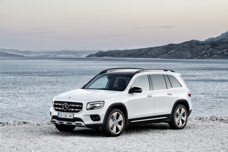 Yeni Mercedes-Benz GLB Türkiye topraklarında!