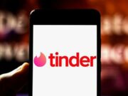 Tinder Sahte Hesaplarla Savaşıyor: Güvenlik Seferberliği Tinder sahte hesaplarla savaşıyor