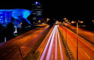 Çin Sürücüsüz Taksiler İçin Onay Verdi: Gelecek Yeniden Şekilleniyor Cruise otonom sürüş