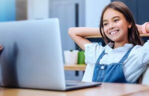 Türk Telekom Dijital Eğitim ile eğitime dijital destek veriyor! Z kuşağı evden çalışmak