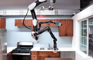 Toyota Tavan Asistanı İle Tanışın: Her İşi Yapabiliyor! Toyota tavan asistanı