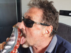 John McAfee Hapishanede Öldü: İntihar Olma İhtimali Yüksek John McAfee hakkında