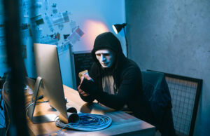 Google Milyarlarca Kullanıcıyı Uyardı: Çok Dikkatli Olmanız Gerekiyor Google milyarlarca kullanıcı