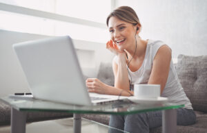 Yurtdışından Laptop Getirmenin Gümrük ve Kullanım Bilgileri Yurtdışından laptop getirmenin