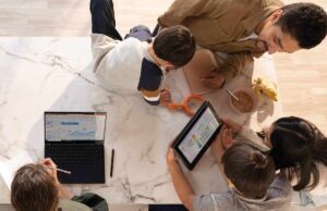 Microsoft ’un “Geleceğin Sınıfını Yaratmak” başlıklı panelinde hibrit eğitimin bugünü ve geleceği konuşuldu. Detaylar Haberimizde…