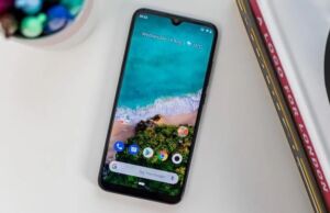 Xiaomi Mi A3, Android 11 güncellemesi ile sorun yaşamaya devam ediyor Mi A3 Android 11