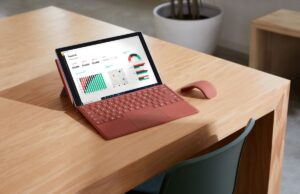Şaşırtıcı Bir Haber: Surface Pro 7 Plus tabletini sadece işletmeler ve okullar kullanacak!