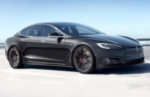 Tesla Model S yeni tasarımıyla tanıtıldı