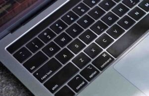 MacBook Sahipleri Apple’a Karşı Dava Açtı Apple Kelebek Klavyeli MacBook Sahiplerine 50 Milyon Dolar Tazminat Ödeyecek