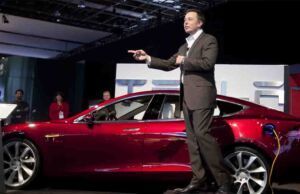 Tesla, Elon Musk Hakkındaki “Abartılı Açıklamalar” Görüşüne Katılıyor Otonom sürüş devrimi