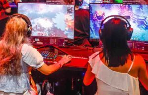 Oyun Oynayan Kadınlar Cinsiyetlerini Gizliyor: Tacizden Kaçmanın Yolu