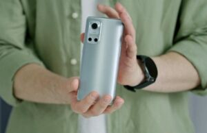 Realme amiral gemisi modeli ile karşımıza çıkıyor. İşte Realme Flash! Realme flash