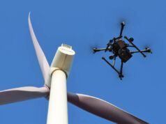İHA Teknolojisi Rüzgar Türbini Kanatlarındaki 1 Günlük İşi Yarım Saate İndiriyor