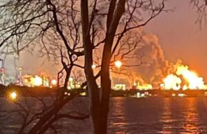 Benzin fiyatı artacak mı? ExxonMobil Petrol Rafinerisindeki Yangın ne durumda?