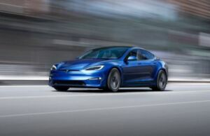 Tesla Mobil Yükseltme Özelliği İle Türkiye’de Tesla mobil yükseltme