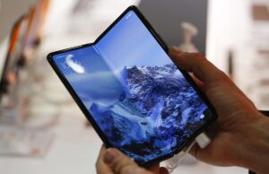 Samsung Galaxy Z Fold 4 Seri Üretime Geçti: İşte Detaylar! Xiaomi Mix Fold 3