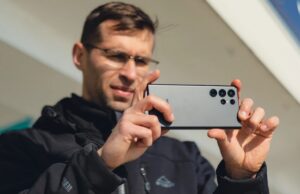 Oscar Ödüllü Yönetmen, Cep Telefonuyla Film Çekti! İşte O Telefon ve Film!