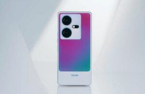 Renk Değiştirebilen Telefonu Gördünüz mü? Adeta Bukalemun Gibi!