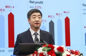 ABD Yaptırımlarına Rağmen Huawei 2023’te Yüzde 9 Satış Artışı Bekliyor! Ancak “Ciddi Zorluklara” Karşı Uyarıyor Huawei dönüşümlü başkanı Ken Hu Houkun