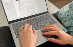 2025 Bilgisayar Satışları Patladı – Vergi Korkusu Mu Tetikledi 2025 bilgisayar satışları patladı