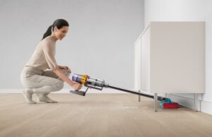 Dyson’ın İlk Islak-Kuru Kablosuz Süpürgesi Türkiye’de Satışta