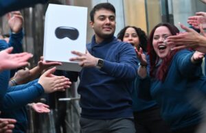 Vision Pro Alan İlk Kişi, İlk 1 Ayın Sonunda Neler Düşünüyor?