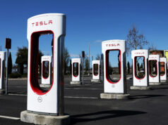 Tesla Elektrikli Araçların Şarj Teknolojisi Büyük Değişim Yaşıyor Tesla Supercharger for Business