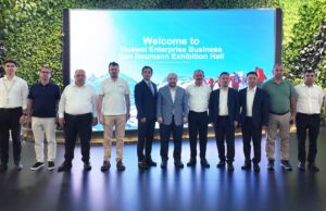 TBMM Heyeti Çin’de Huawei Kampüslerini Ziyaret Etti