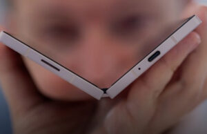 Apple Katlanabilir iPhone Cihazı Teknolojiye Yeni Bir Yön Verecek Apple dev ekranlı katlanabilir cihaz